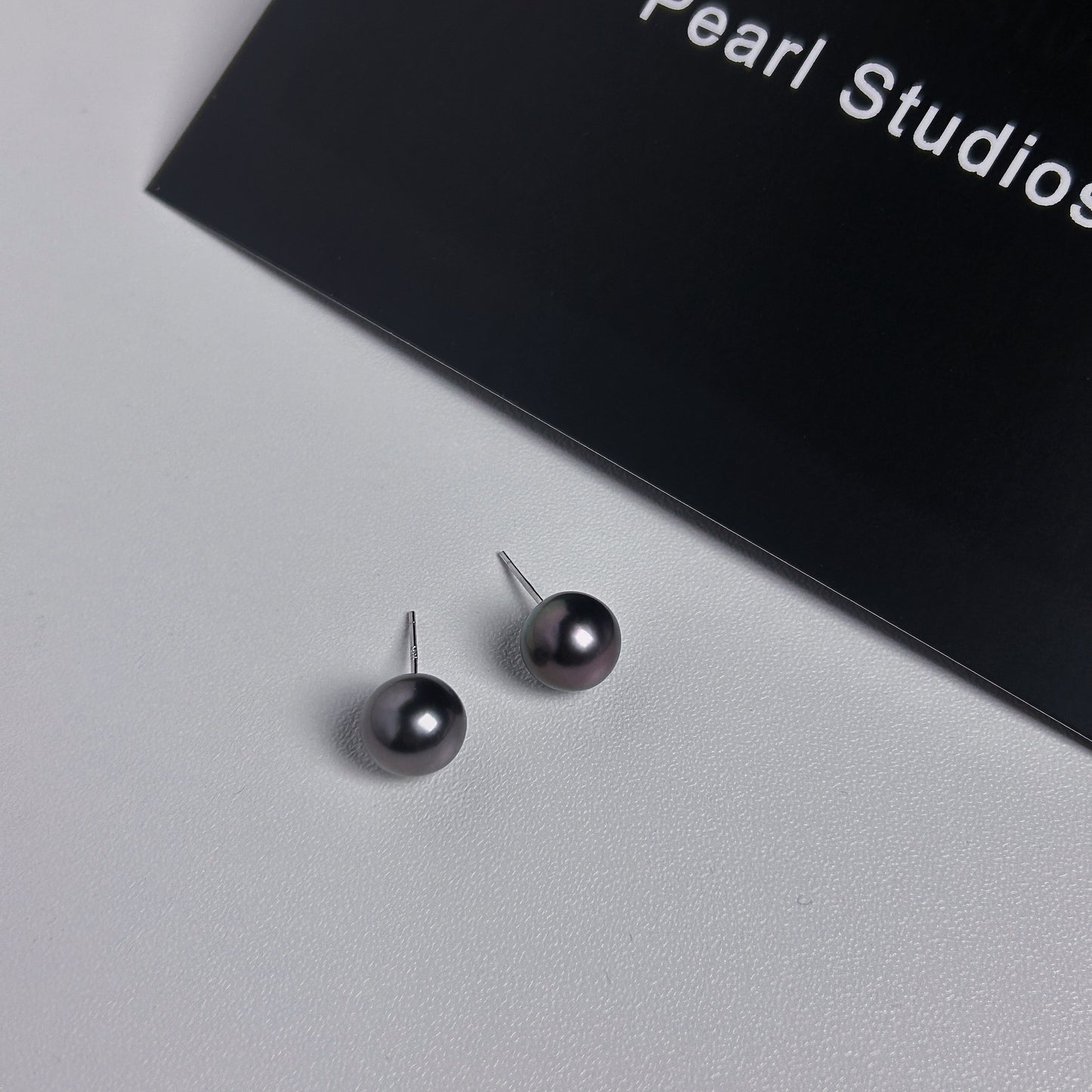 9.0-9.5mm Tahitian Pearl Stud Earrings