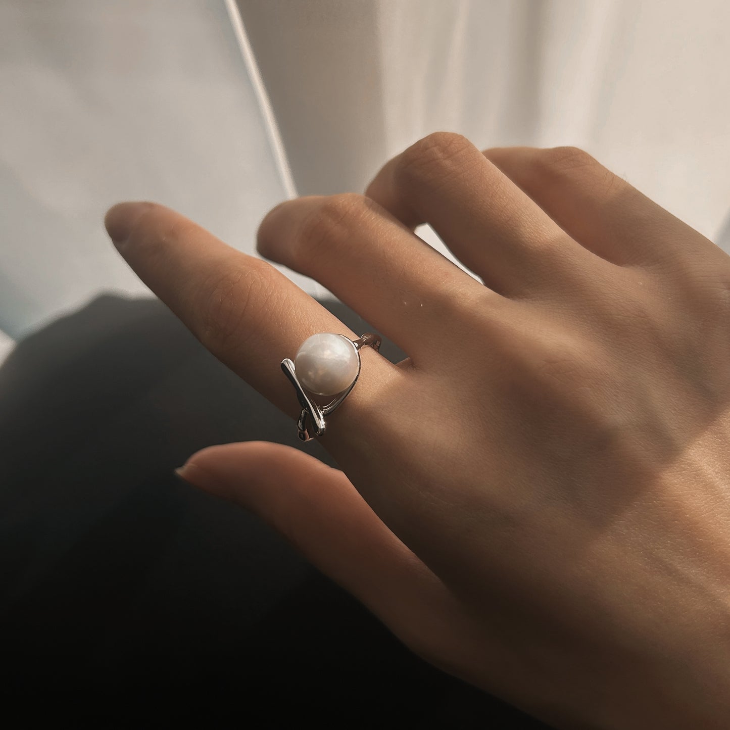 White Freshwater Pearl Ring - Null