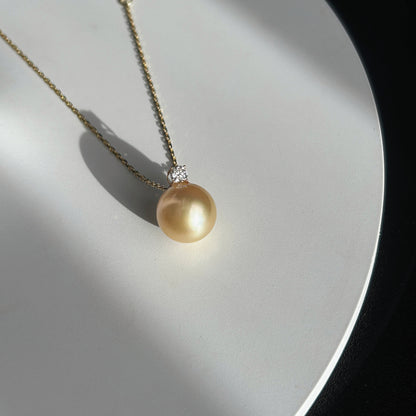 Golden South Sea Pearl Sol Pendent