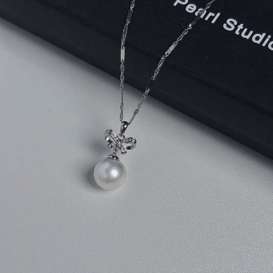 10.0-11.0mm Freshwater Pearl Amoria Pendant